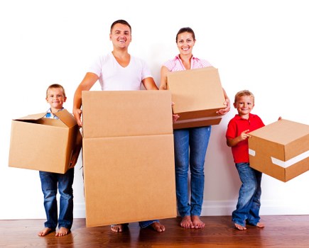Customer submitting details about a furniture moving issue with photos and notes