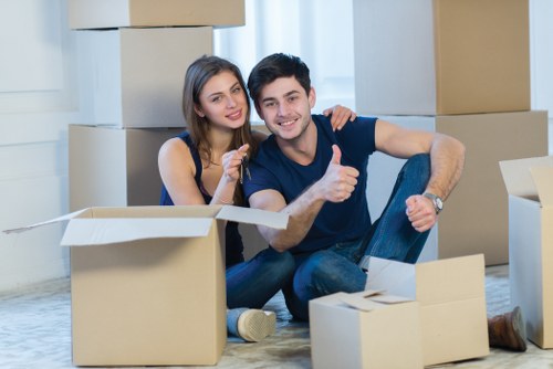 Careful furniture loading for a home move in Movingfurniture