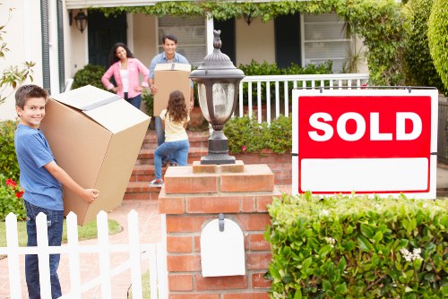 Residential and commercial furniture removals van service in Movingfurniture
